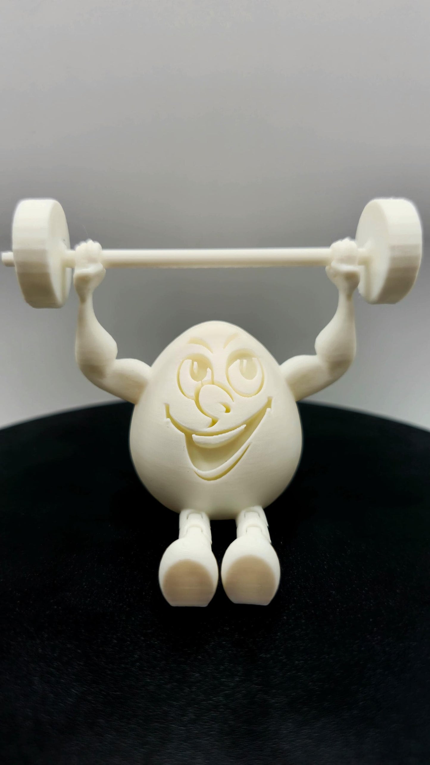 Strong Easter Egg Fitness Figure – Fun and Articulated Gift